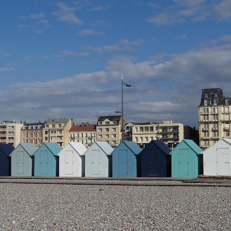 Appartement Lumineux Au Centre De Dieppe, Calme Et Confortable מראה חיצוני תמונה