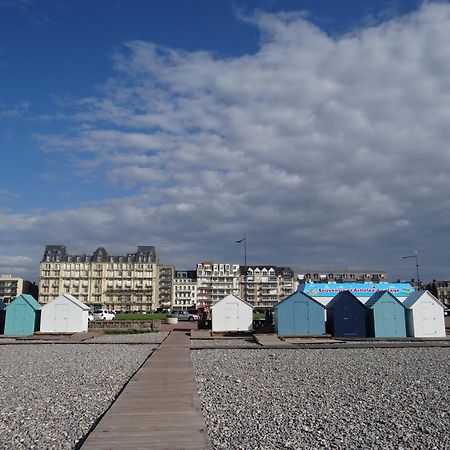 Appartement Lumineux Au Centre De Dieppe, Calme Et Confortable מראה חיצוני תמונה
