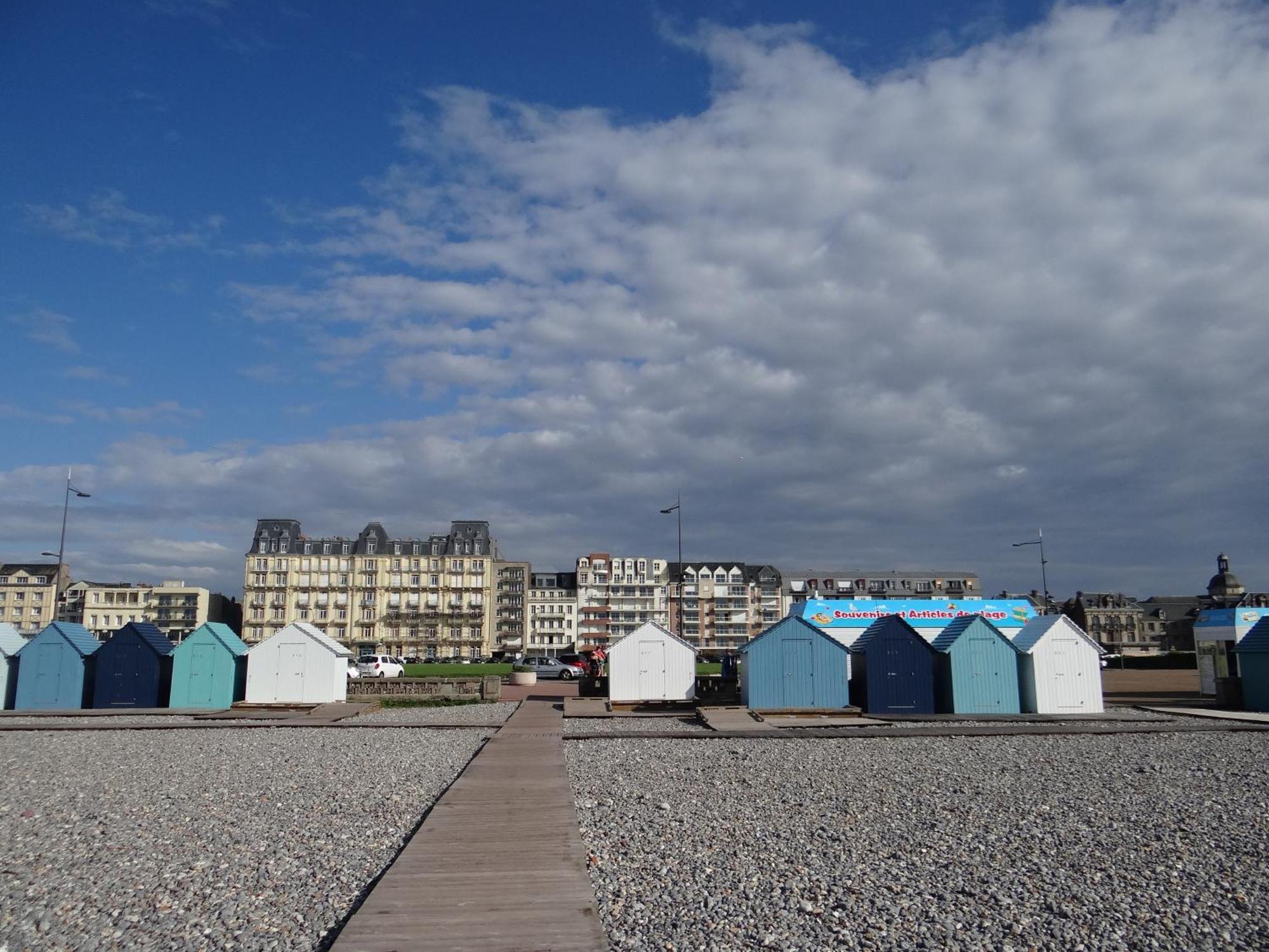 Appartement Lumineux Au Centre De Dieppe, Calme Et Confortable מראה חיצוני תמונה